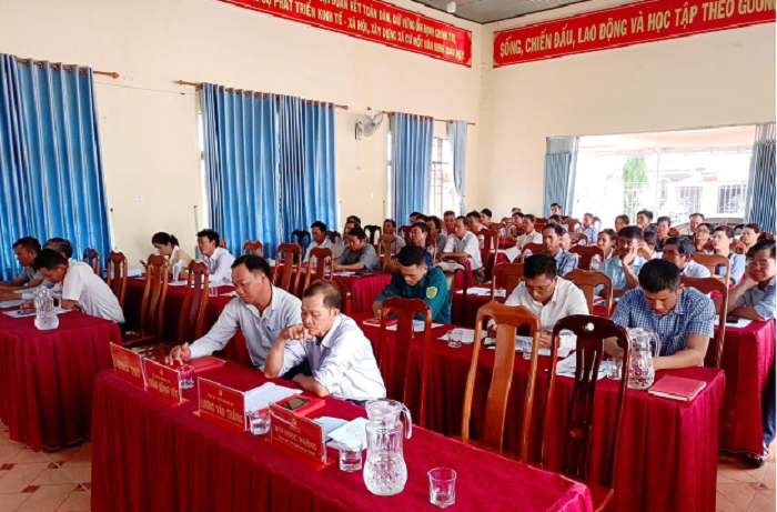 Đảng bộ xã Cư Mốt tổ chức Hội nghị học tập, quán triệt chuyên đề năm 2023